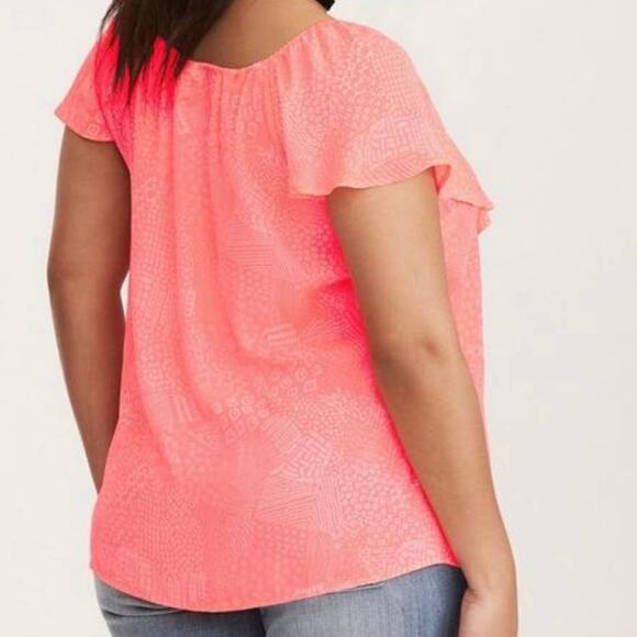 TORRID Neon Coral Georgette Ruffle Blouse Sz 00 - Picture 2 of 9